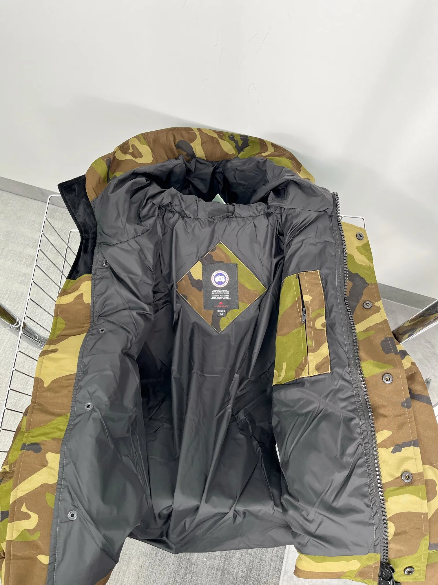 P580 Canada Goose 17 down jackets Size: S-XXL